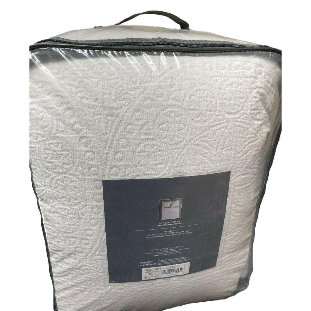 NEW Matelasse Medallion F/Q Comforter Set - Picture 7 of 8